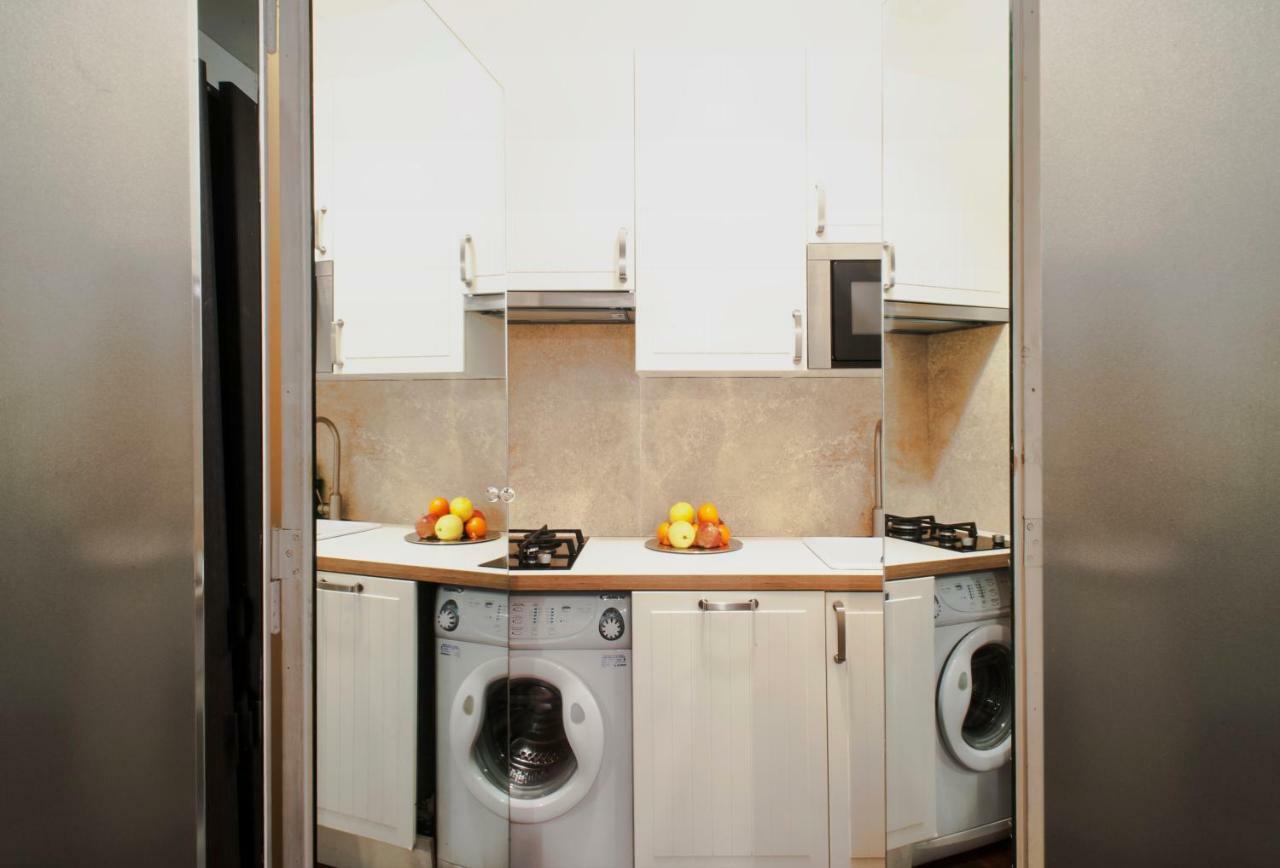 Santa Cecilia Apartment In Via Del Corso Rome Extérieur photo