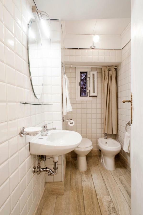 Santa Cecilia Apartment In Via Del Corso Rome Extérieur photo
