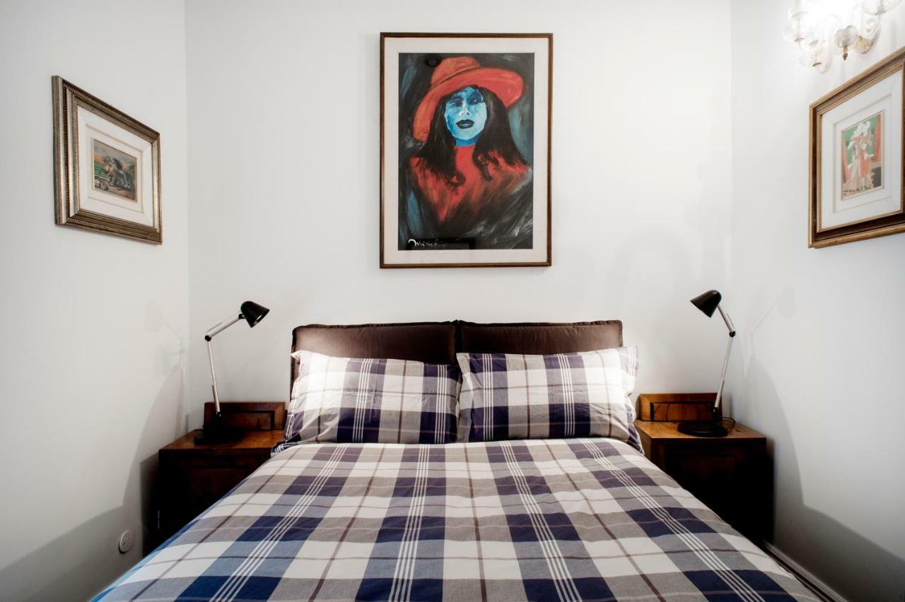 Santa Cecilia Apartment In Via Del Corso Rome Extérieur photo